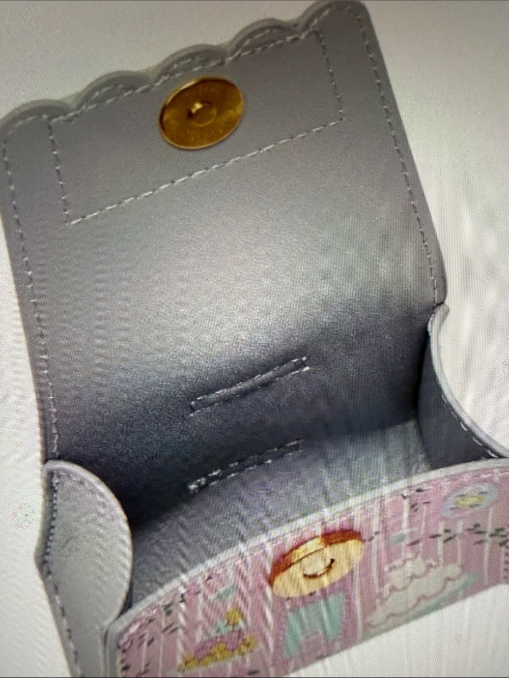 VENDULA London Posies & Patisseries Pods Case NWT - Picture 7 of 7